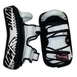 TWINS CURVED THAI KICK PADS